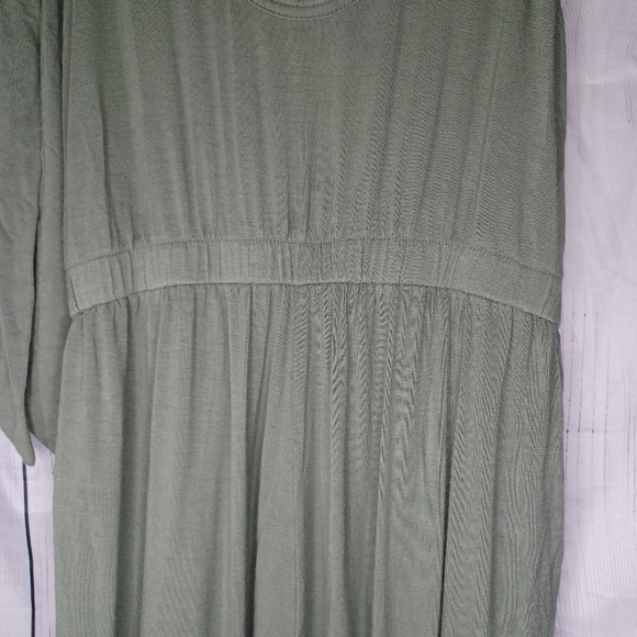 Abercrombie & Fitch Olive Green Sleeveless Jumpsuit - Picture 10 of 13